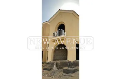 فيلا - 4 غرف نوم - 4 حمامات للبيع في كرونز ساراي - كمبوندات مدينة المستقبل - مدينة المستقبل - القاهرة