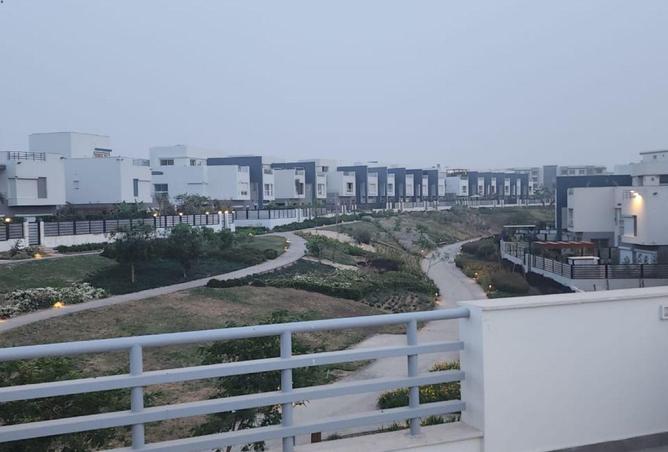 98824132 - Property Main Image