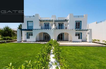 Chalet - 2 Bedrooms - 2 Bathrooms for sale in Mountain View - Ras Al Hekma - North Coast