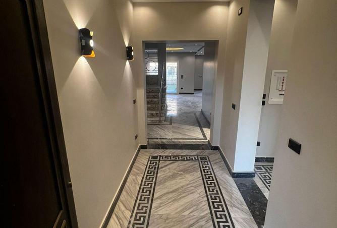 56253571 - Property Image 2