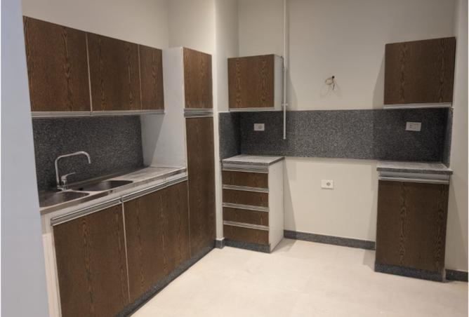 104601072 - Property Image 2
