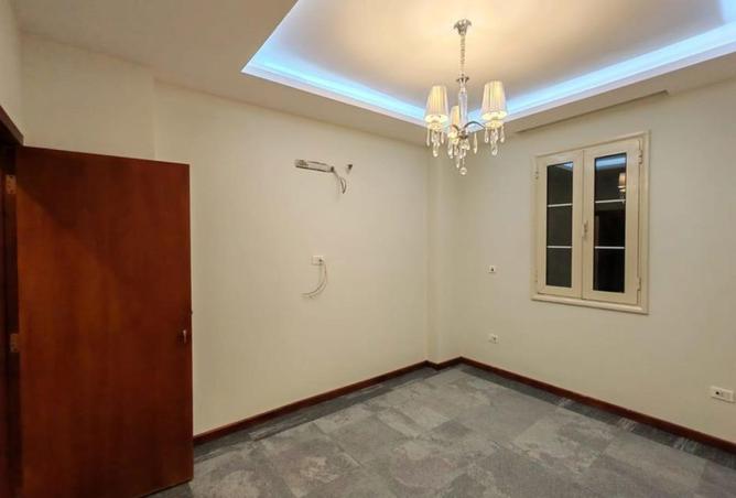 8572368 - Property Image 2