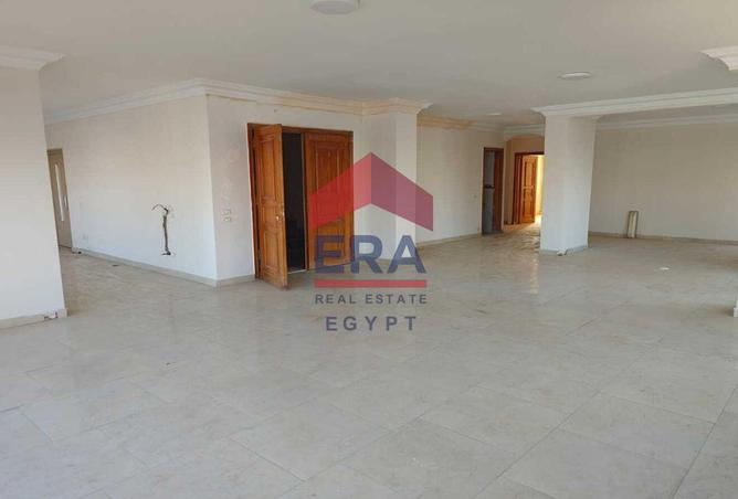 100361140 - Property Image 3