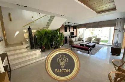 Villa - 4 Bedrooms - 5 Bathrooms for sale in Azzar - 5th Settlement Compounds - The 5th Settlement - New Cairo City - Cairo