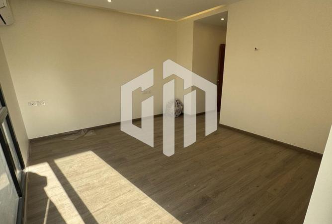72445735 - صورة العقار 3