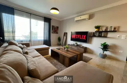 شقة - 2 غرف نوم - 2 حمامات للايجار في فيلدج جيت - المستثمرين الجنوبية - مدينة القاهرة الجديدة - القاهرة