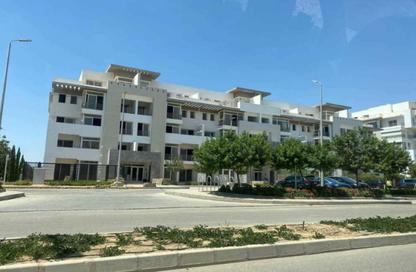 Apartment - 3 Bedrooms - 2 Bathrooms for sale in Hyde Park Central - The 6th Settlement - New Cairo City - Cairo