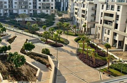 Apartment - 3 Bedrooms - 2 Bathrooms for sale in Hyde Park Central - The 6th Settlement - New Cairo City - Cairo