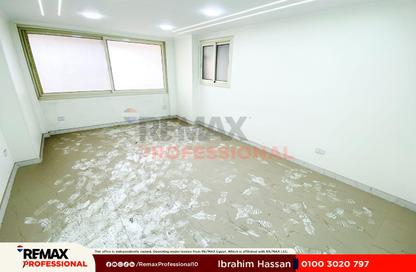 Office Space - Studio - 4 Bathrooms for rent in Zaki Ragab St. - Smouha - Hay Sharq - Alexandria