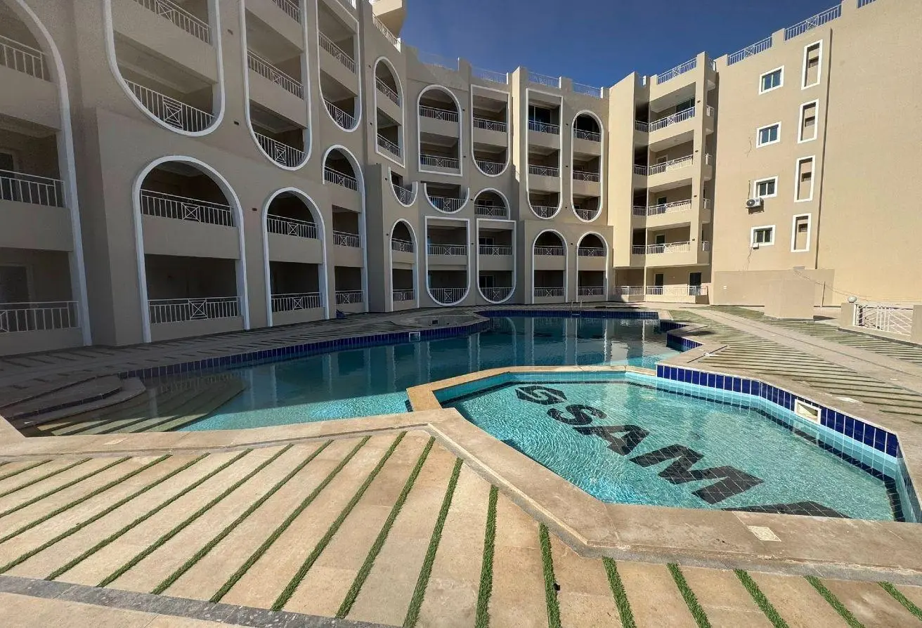84777326 - Property Main Image