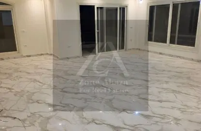 Apartment - 4 Bedrooms - 3 Bathrooms for rent in Stone Residence - 5th Settlement Compounds - The 5th Settlement - New Cairo City - Cairo