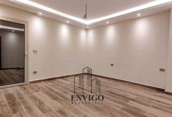 77601670 - Property Image 3