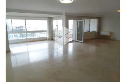 Apartment - 3 Bedrooms - 3 Bathrooms for sale in Mohamed Abdel Wahab St. - Zamalek - Cairo