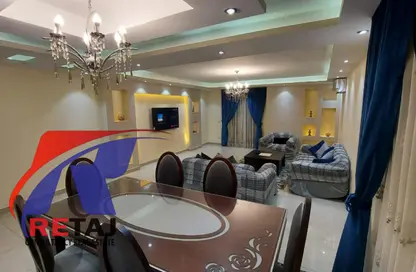 Apartment - 3 Bedrooms - 2 Bathrooms for rent in Sakaliya St. - 6th Zone - Nasr City - Cairo