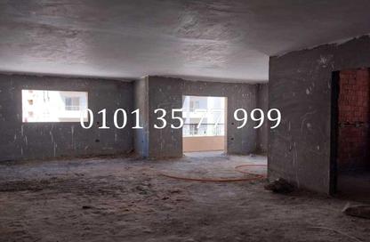 شقة - 3 - 2 للبيع في جنوب الاحياء - طريق الواحات - مدينة 6 أكتوبر - الجيزة