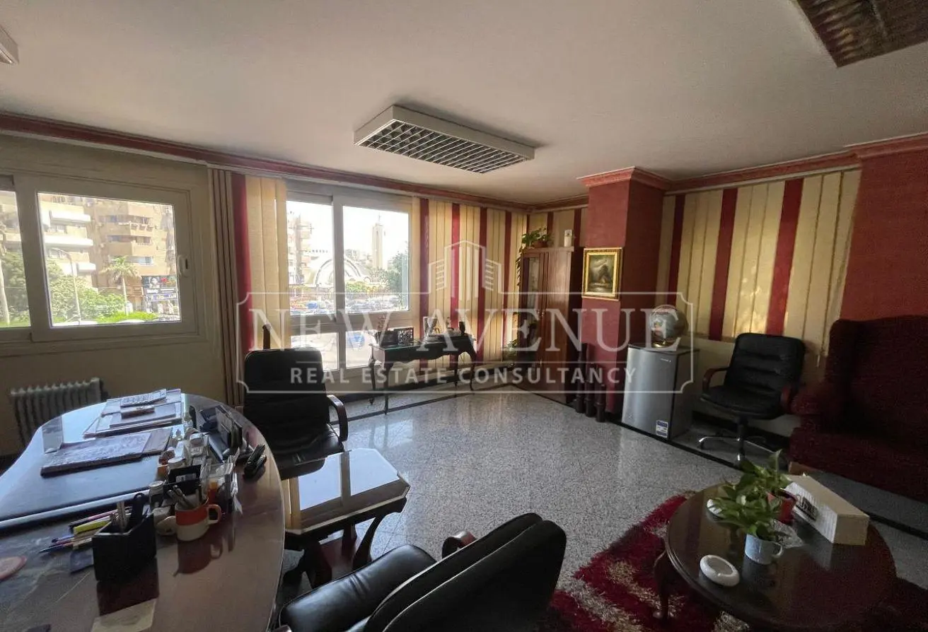111584126 - الصورة الرئيسية للعقار