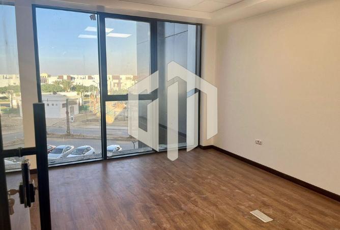 65658280 - Property Main Image