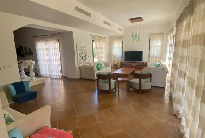 87519047 - Property Image 3