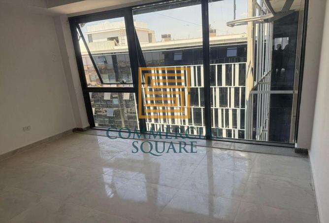 53727106 - صورة العقار 3