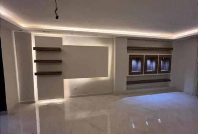 2P2Q3S0bxGS - Property Main Image