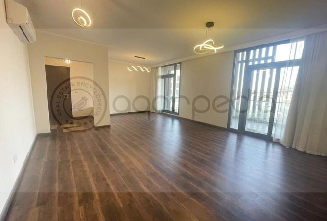 8644410 - Property Image 2