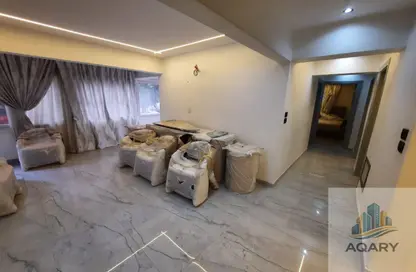 شقة - 3 غرف نوم - 3 حمامات للايجار في ميدان دجله - دجلة - حي المعادي - القاهرة