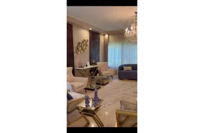 شقة - 3 غرف نوم - 3 حمامات للبيع في 6 ويست - بيفرلي هيلز - كمبوندات الشيخ زايد - الشيخ زايد - الجيزة