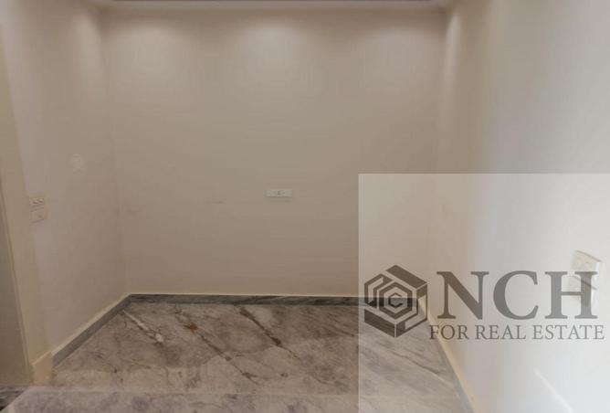 67998894 - صورة العقار 3