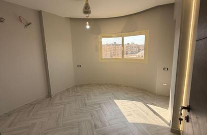 شقة - 3 غرف نوم - 2 حمامات للايجار في قطامية جاردنز - كمبوندات القطامية - القطامية - مدينة القاهرة الجديدة - القاهرة