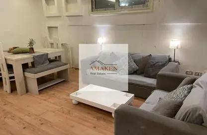 Apartment - 2 Bedrooms - 1 Bathroom for rent in Yasmine District - 14th District - Sheikh Zayed City - Giza