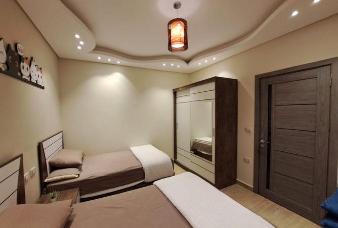 8589930 - Property Image 2