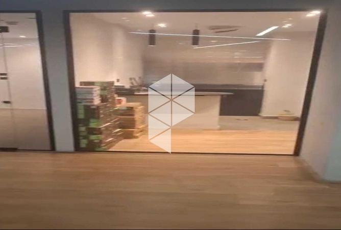102628020 - Property Image 3
