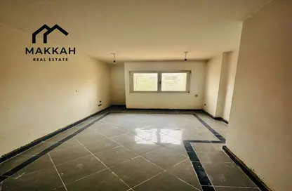 مساحات مكتبية - 3 غرف نوم - 1 حمام للايجار في شارع صلاح سالم - روكسي - مصر الجديدة - القاهرة