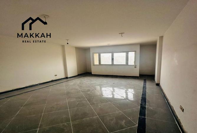 65661403 - صورة العقار 3