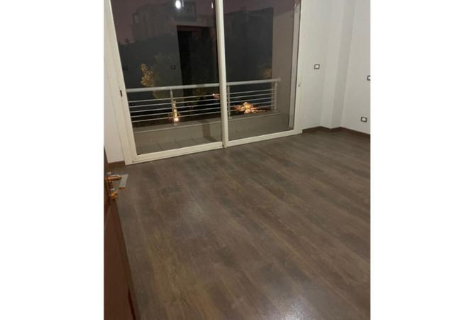 73230650 - Property Image 3