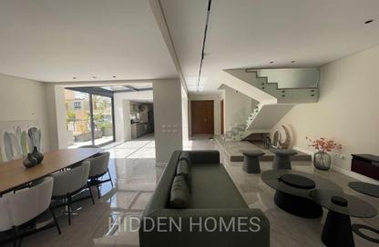 Villa - 3 Bedrooms - 3 Bathrooms for sale in Sodic East - 6th District - New Heliopolis - Cairo