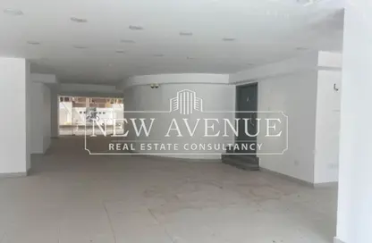 Show Room - Studio - 4 Bathrooms for rent in Abou Dawoud Al Zahery St. - 6th Zone - Nasr City - Cairo