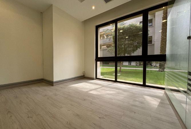 73766262 - Property Image 2