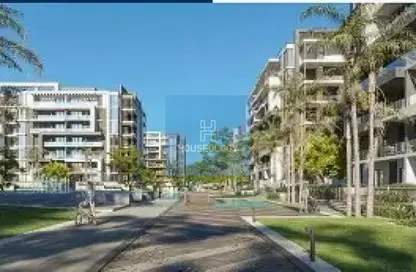 Apartment - 3 Bedrooms - 2 Bathrooms for sale in El Patio Oro - 5th Settlement Compounds - The 5th Settlement - New Cairo City - Cairo