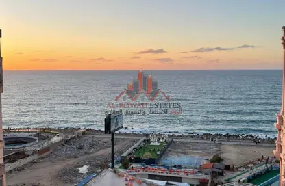 شقة - 3 غرف نوم - 2 حمامات للايجار في شارع بطليموس الفلكي - سابا باشا - حي شرق - الاسكندرية