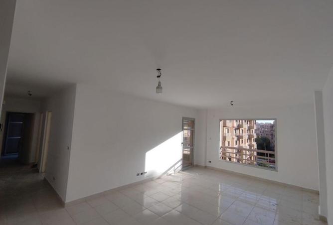 70626033 - الصورة الرئيسية للعقار