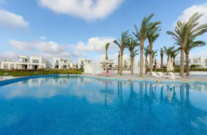 Chalet - 3 Bedrooms - 3 Bathrooms for sale in Mountain View - Ras Al Hekma - North Coast