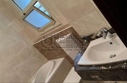 Townhouse - 3 Bedrooms - 3 Bathrooms for sale in Grand Heights - Northern Expansions - 6 October City - Giza Townhouse - 3 Bedrooms - 3 Bathrooms for sale in Grand Heights - Northern Expansions - 6 October City - Giza