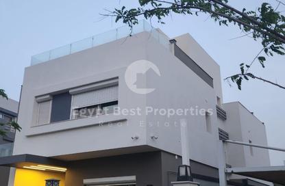 Villa - 4 Bedrooms - 6 Bathrooms for sale in Cluster 18 - Hyde Park - New Cairo City - Cairo Villa - 4 Bedrooms - 6 Bathrooms for sale in Cluster 18 - Hyde Park - New Cairo City - Cairo