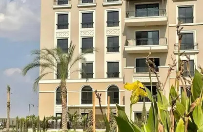 Apartment - 3 Bedrooms - 3 Bathrooms for rent in Village West - Sheikh Zayed Compounds - Sheikh Zayed City - Giza