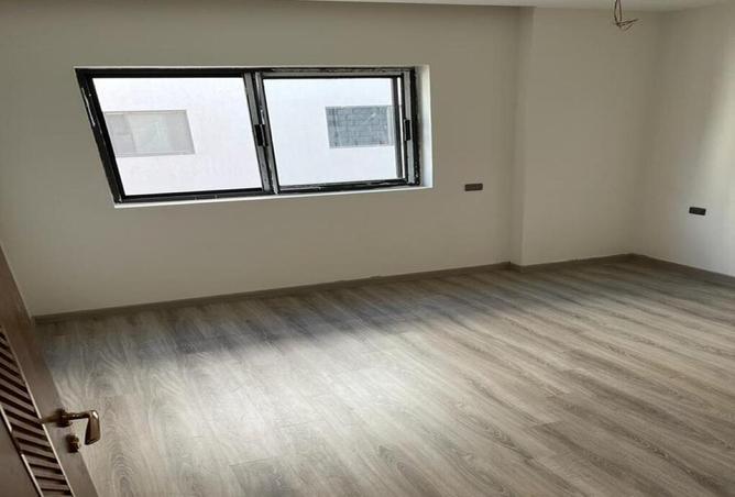 8532222 - Property Image 2