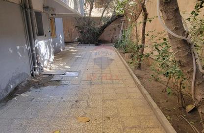 Apartment - 2 Bedrooms - 2 Bathrooms for rent in Al Dokki St. - Dokki - Giza