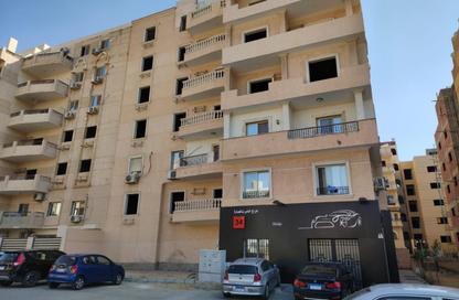 Apartment - 3 Bedrooms - 3 Bathrooms for sale in Zahrat El Tagamoa - North Investors Area - New Cairo City - Cairo