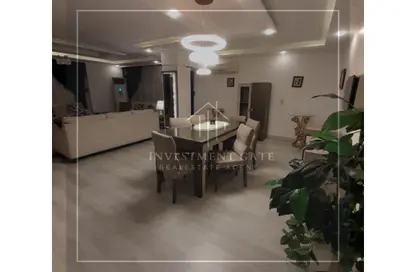 شقة - 4 غرف نوم - 2 حمامات للايجار في شارع لوزاكا - المنطقة السادسة - مدينة نصر - القاهرة