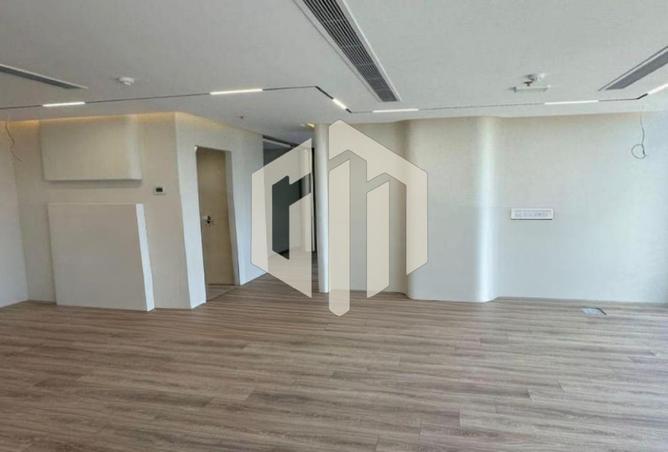 8667229 - Property Image 3